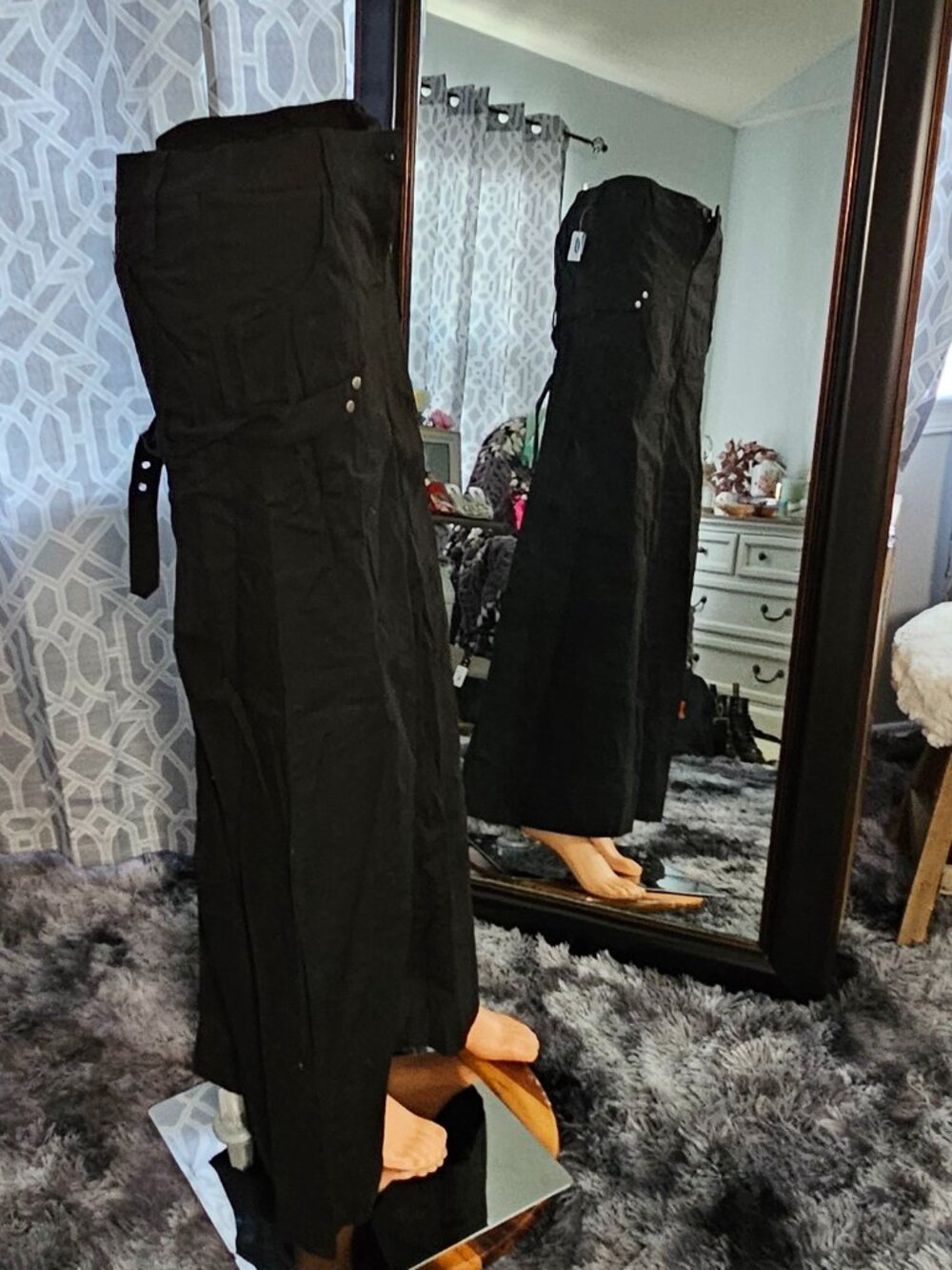 Lip Service Black Bondage Maxi Skirt w/ Lace Panel & D‑Rings – Size S – NWT - Picture 5 of 7